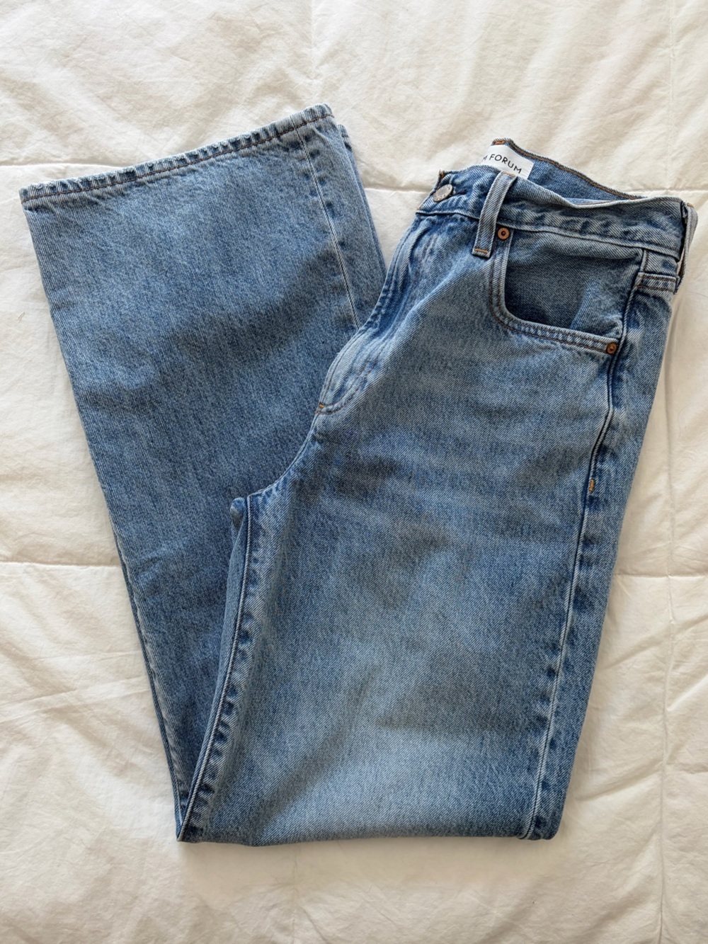 DENIM FORUM - size 26 The Farrah Hi-Rise Wide Leg.
